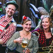 Walkabees Oktoberfest-Musi: Pressebild 1 4print